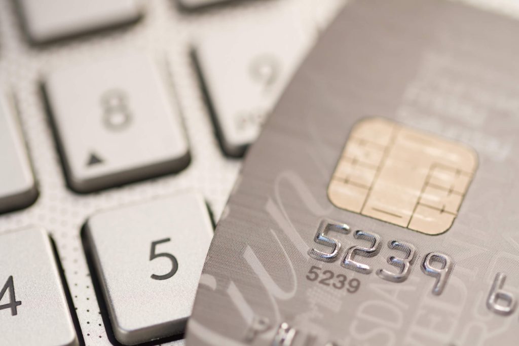 How Merchant Services Can Improve Efficiency for Contractors